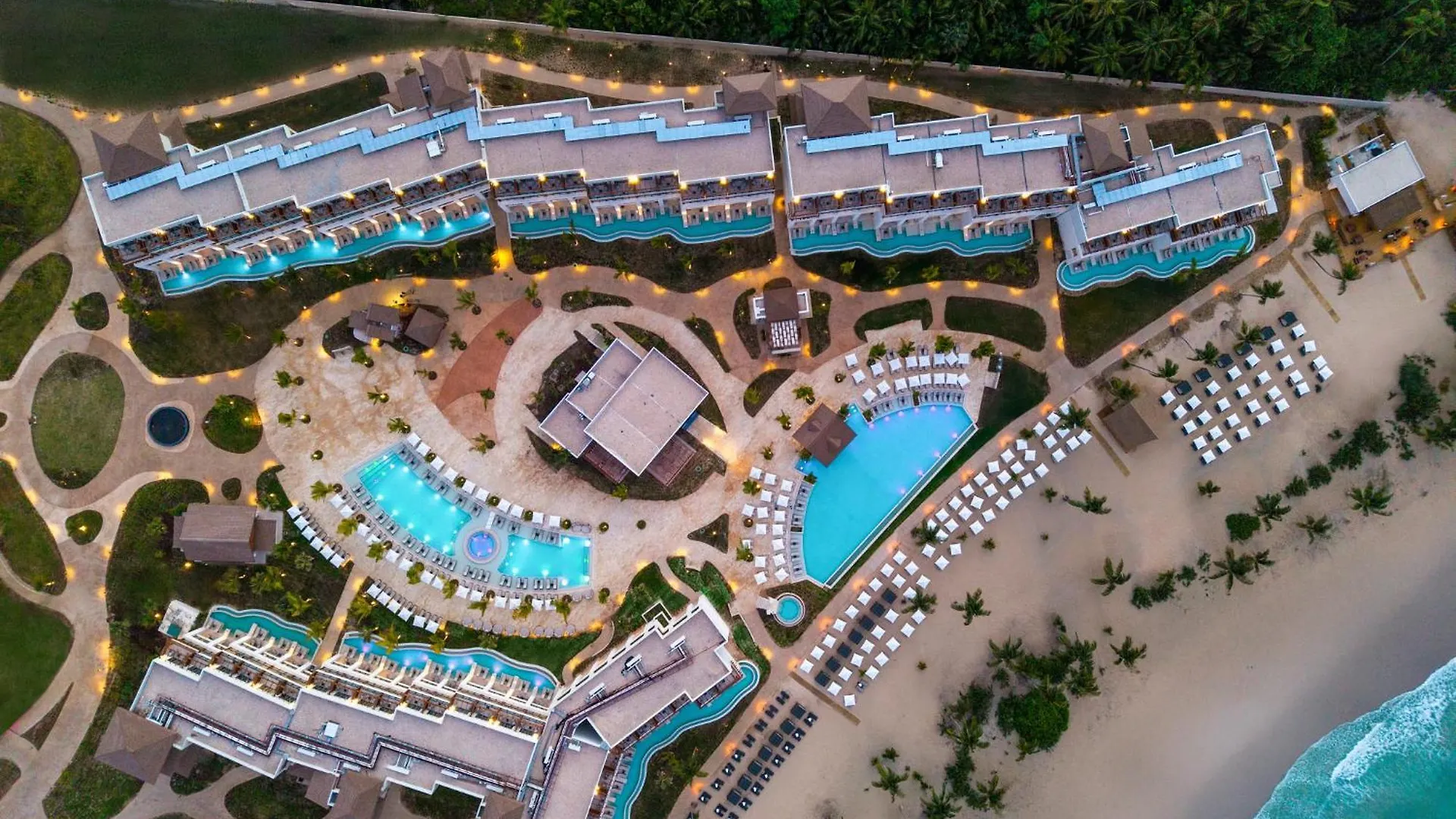 Miches Secrets Playa Esmeralda Resort & Spa