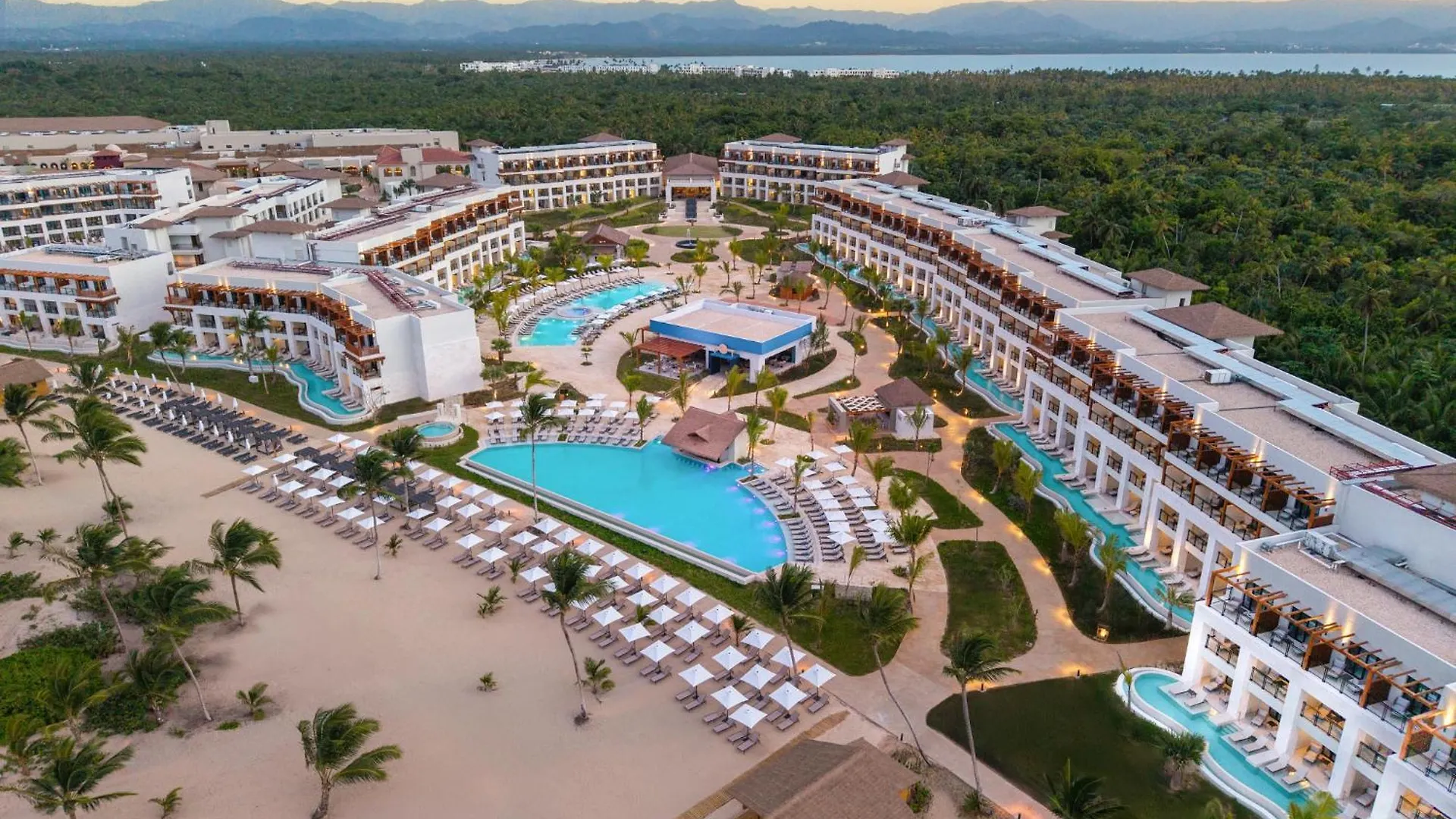 Secrets Playa Esmeralda Resort & Spa Miches